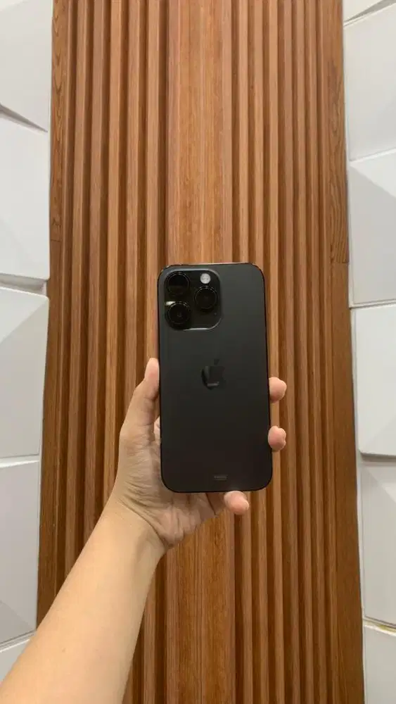 IPhone 14 pro 128 gb black garansi resmi