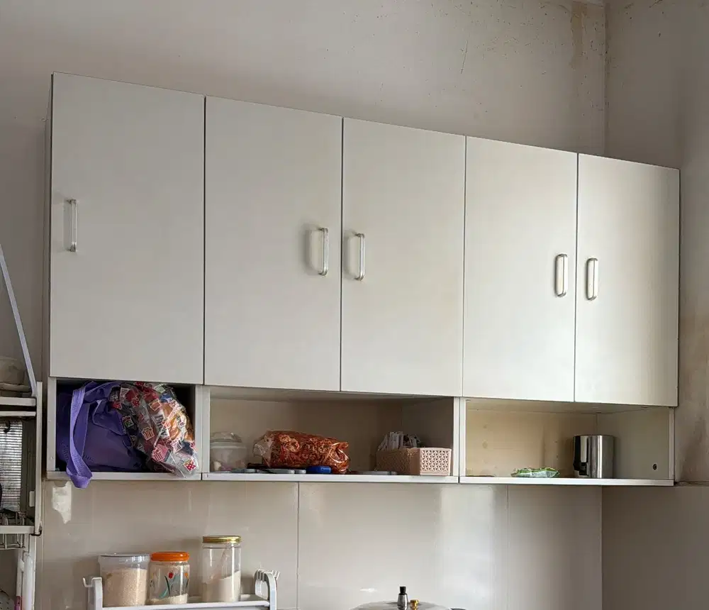 Kitchen set lemari atas kompor