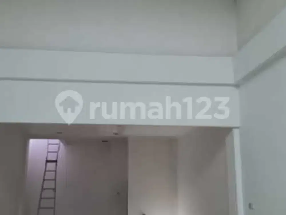 Ruko BSD City Hadap Jalan Raya 5X15 Dijual Cepat