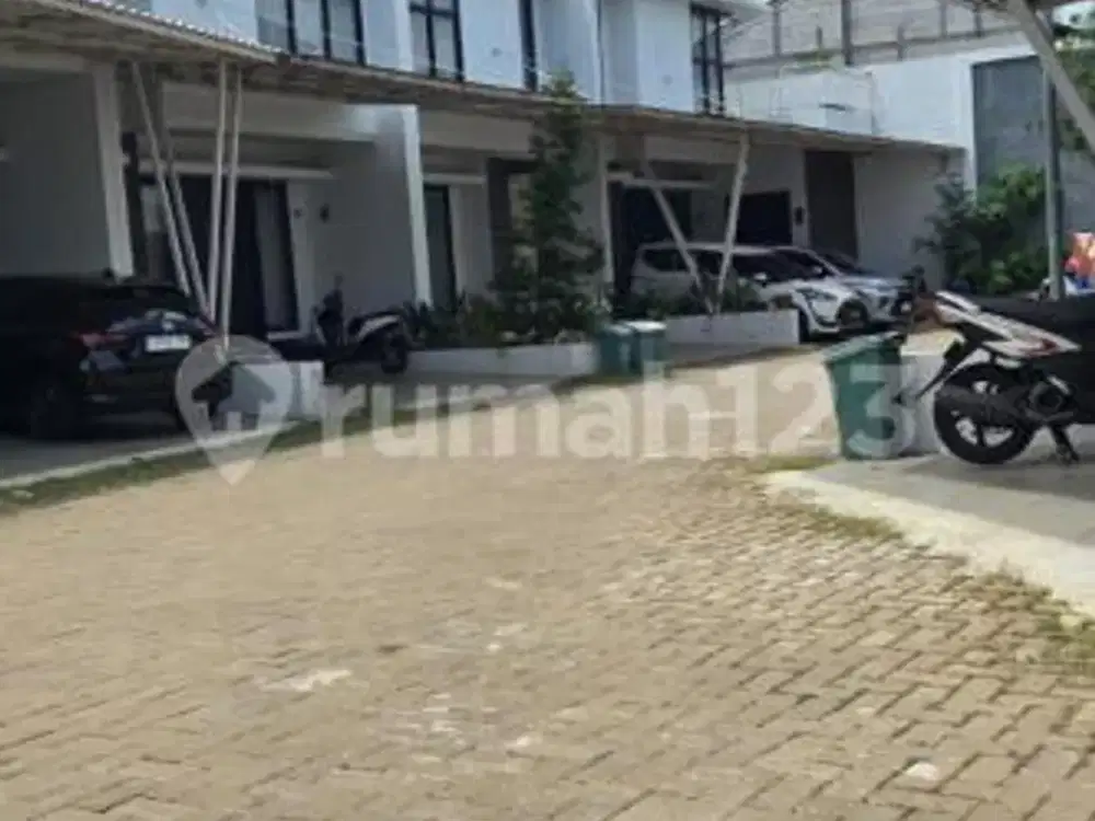 Dijual Rumah Full Furnished Siap Huni Ciputat, Vv