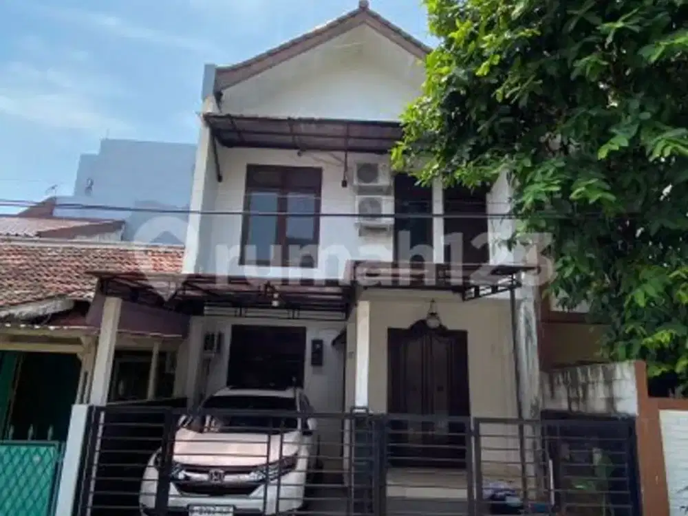Rumah 2 Lantai di Bintaro Sektor 5, Tangerang Selatan, Vv
