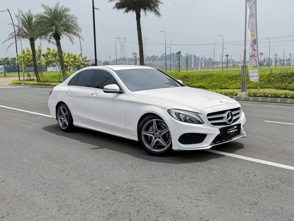 MERCEDES BENZ C200 AMG 2017