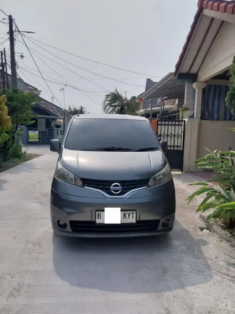 DIJUAL, NISSAN EVALIA XV 2012