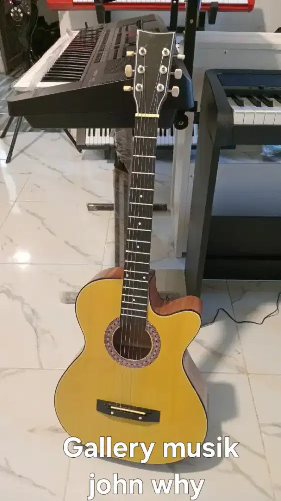 GITAR AKUSTIK YAMAHA PEMULA