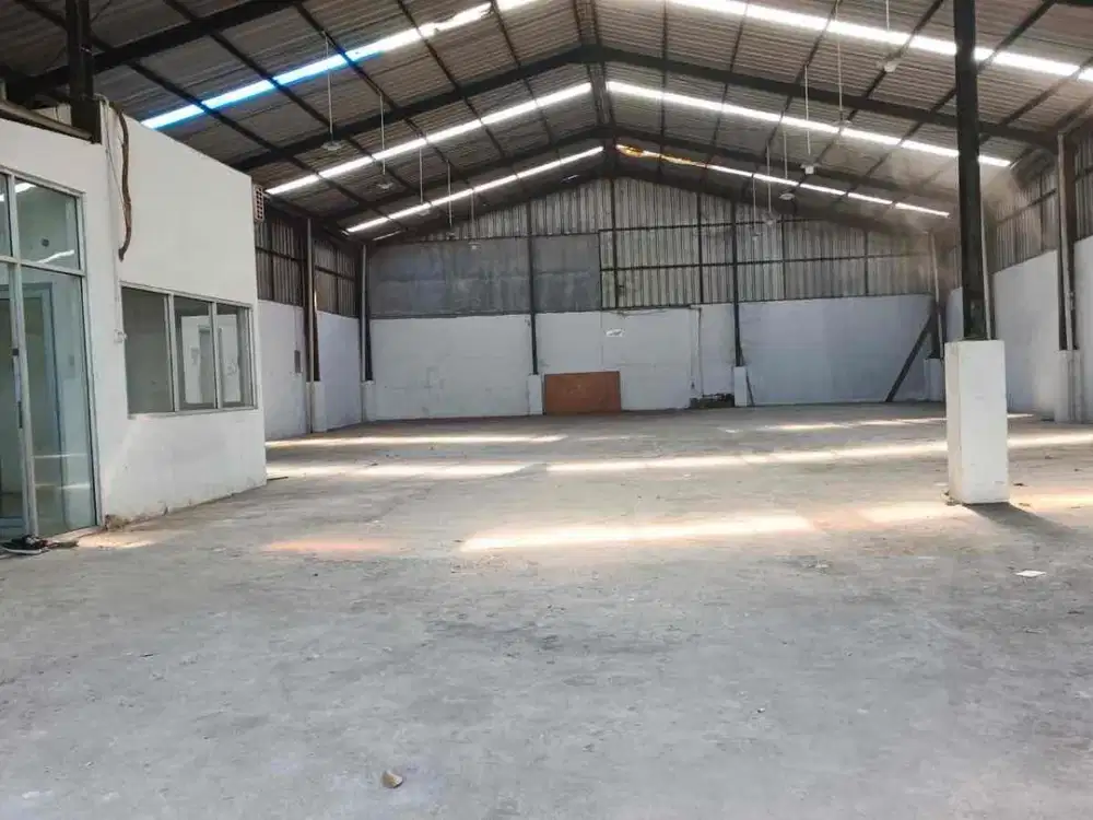 Disewakan cepat gudang di Klender, Jakarta Timur