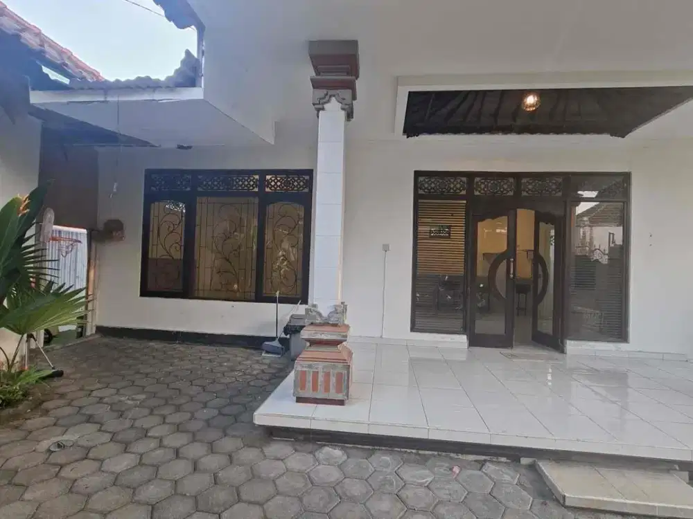 House rental leasehold sewa 25 years old seminyak bali total 2 m nego tipis