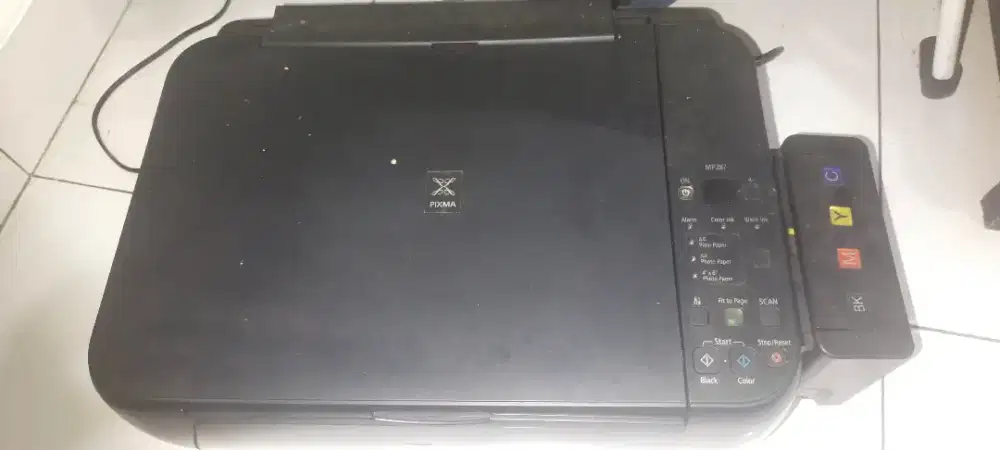 Dijual kondisi normal
