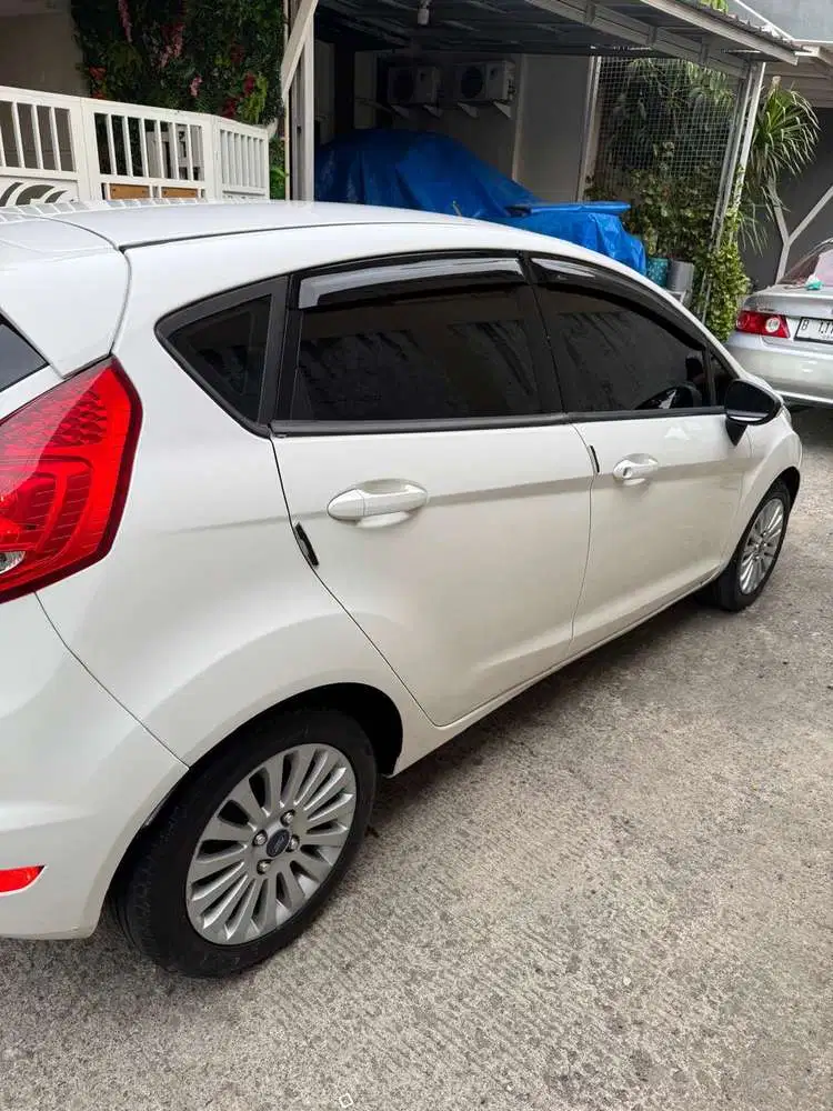 Ford Fiesta 2012 Bensin