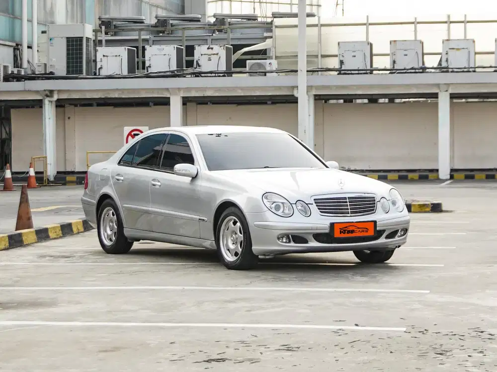 Merc E200 K AT Kompresor (W204)

Th 2007 (Nik 2007)