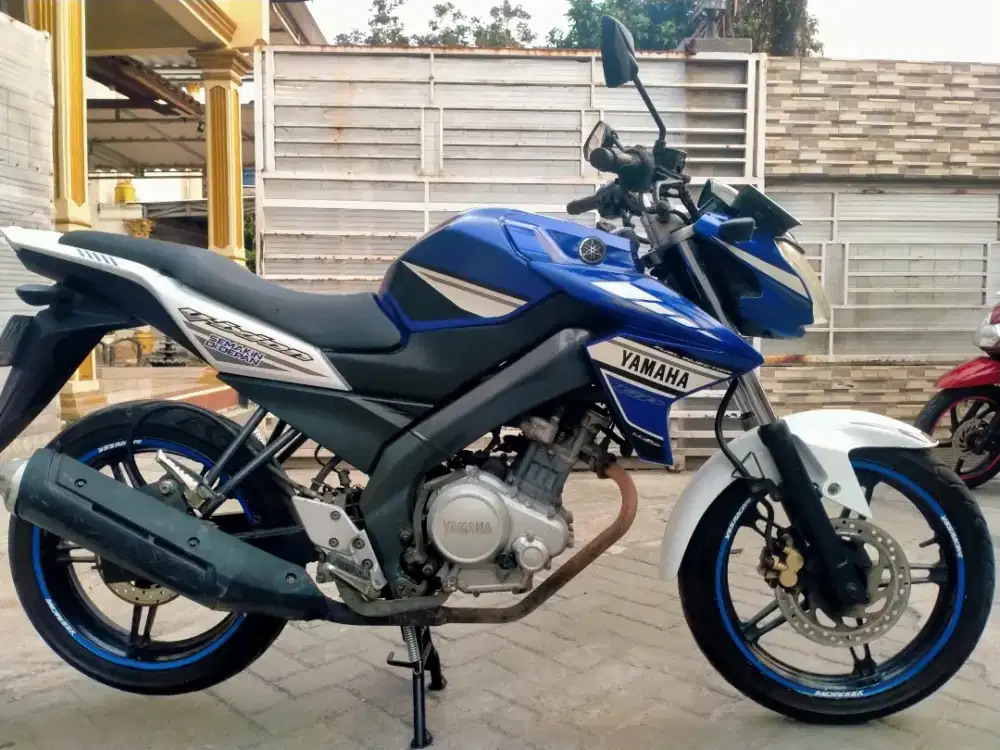 Yamaha Vixion new pajak hidup lengkap sehat keterangan detail dibawah