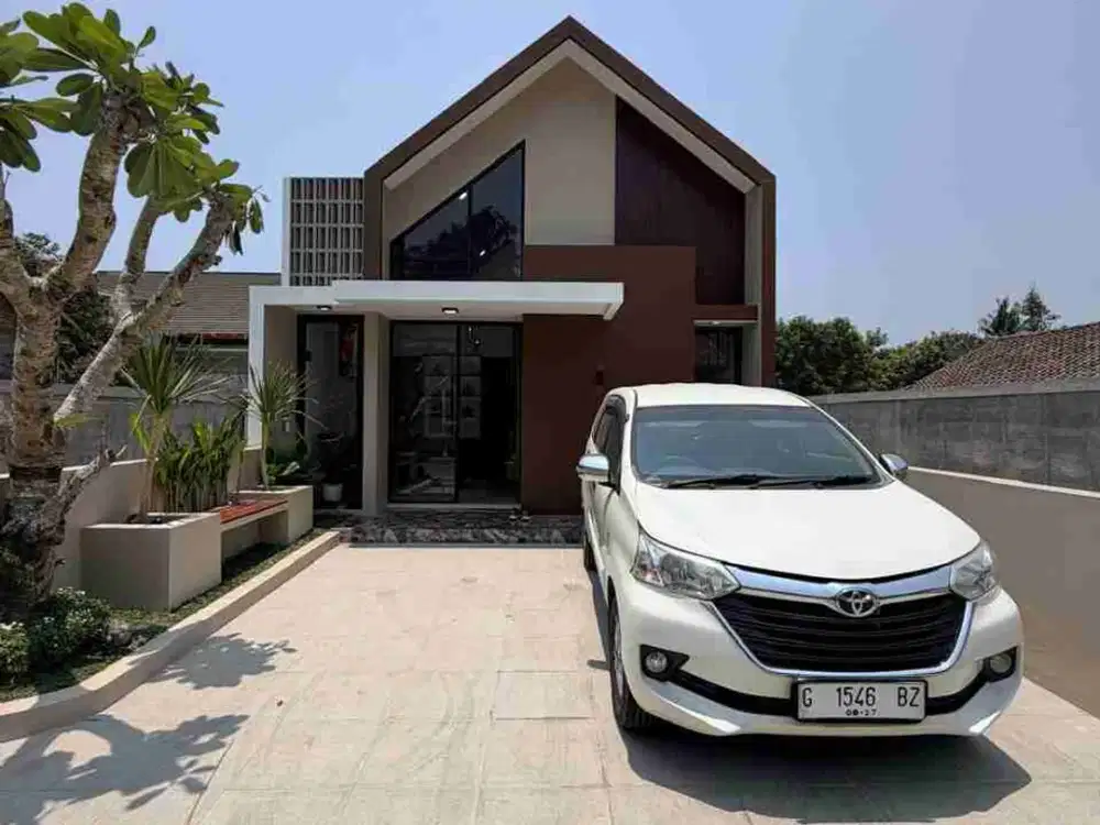 RUMAH CANTIK SCANDINAVIAN MODERN FULL FURNISHED LOKASI STRATEGIS DI WEDOMARTANI