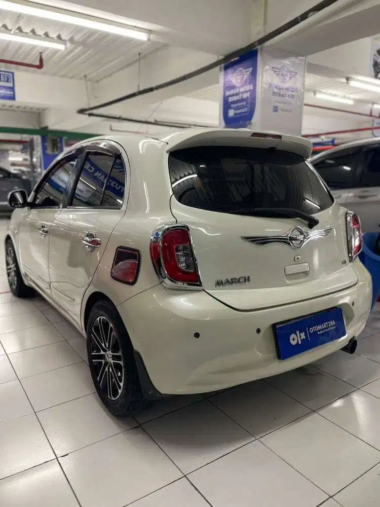 Nissan March 2015 Bensin
