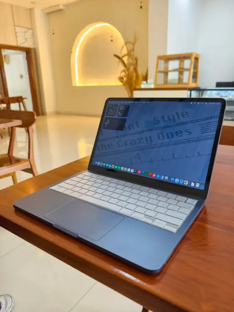 MacBook Neo 512