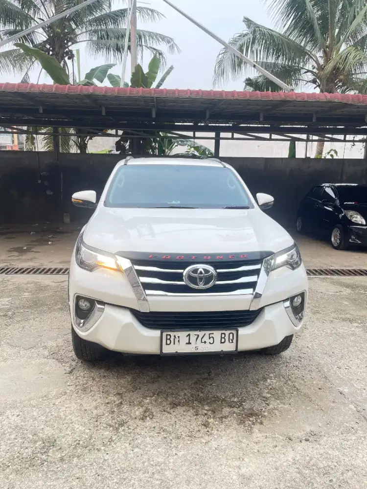 Fortuner VRZ 4x2 AT 2020