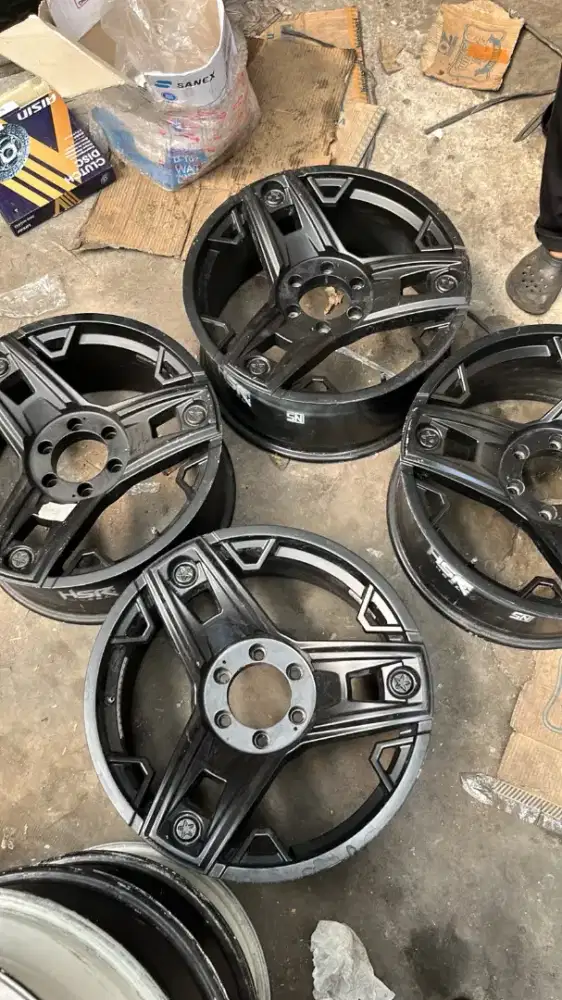 JUAL VELG Pajero 2015 R20