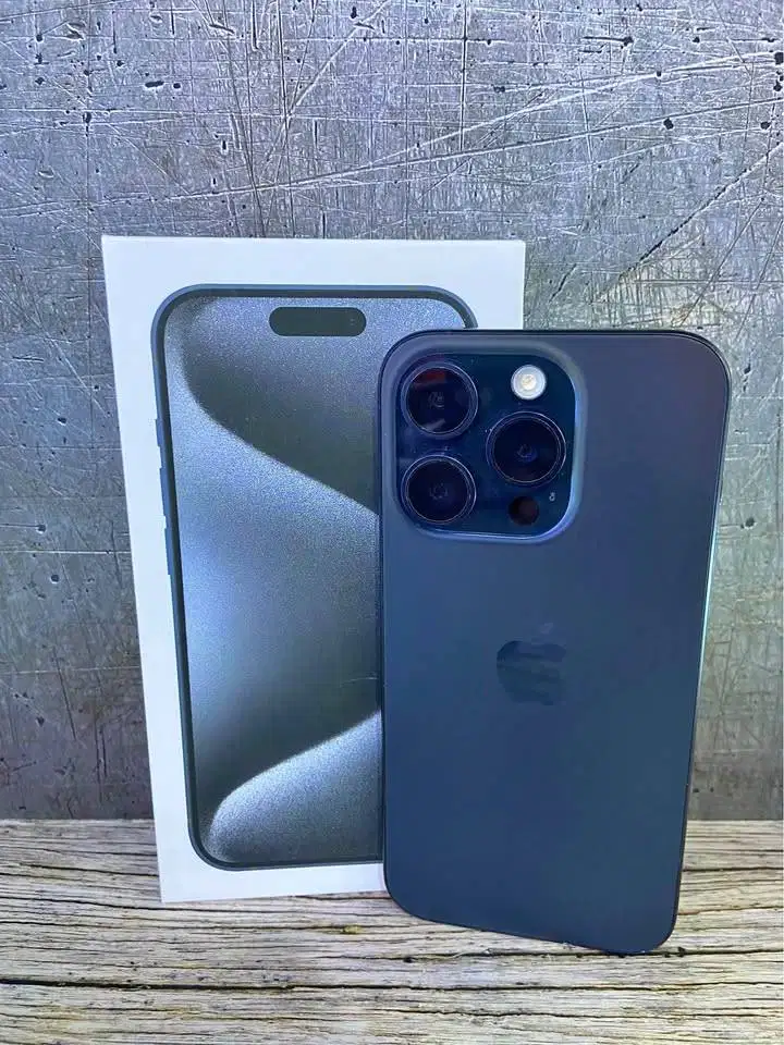 Second IPHONE 15 PRO 128gb Blue Titanium IBOX Welljoss