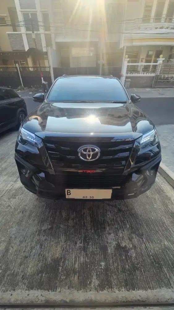 TOYOTA FORTUNER VRZ TRD 2.4 2020