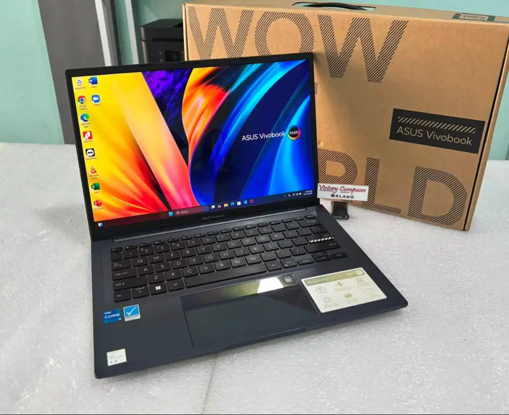 Laptop ASUS A1403z i5 gen12 Layar OLED mulus bagus