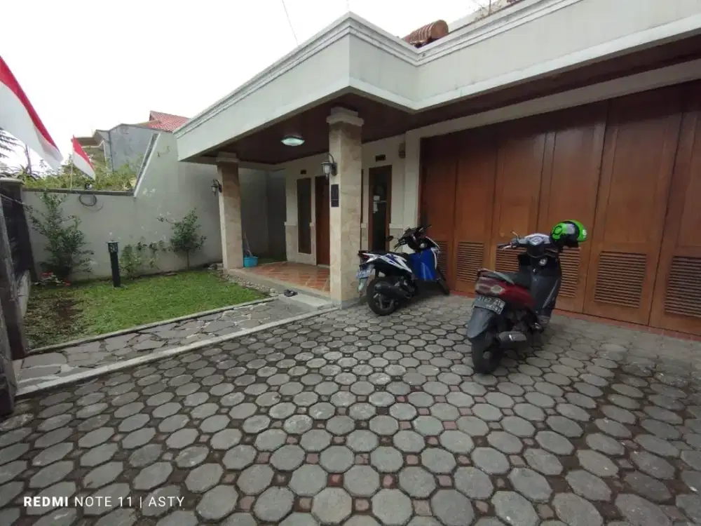Rumah Lux Sayap Riau Pusat Kotamadya Bandung