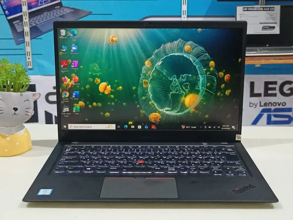 LAPTOP BEKAS LENOVO THINKPAD X1 CARBON 6Th,  Touchscreen, Ram 8 GB