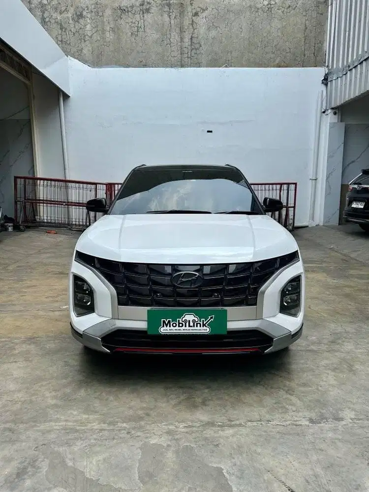 Dp 5 jt Hyundai Creta Prime Two Tone Matic