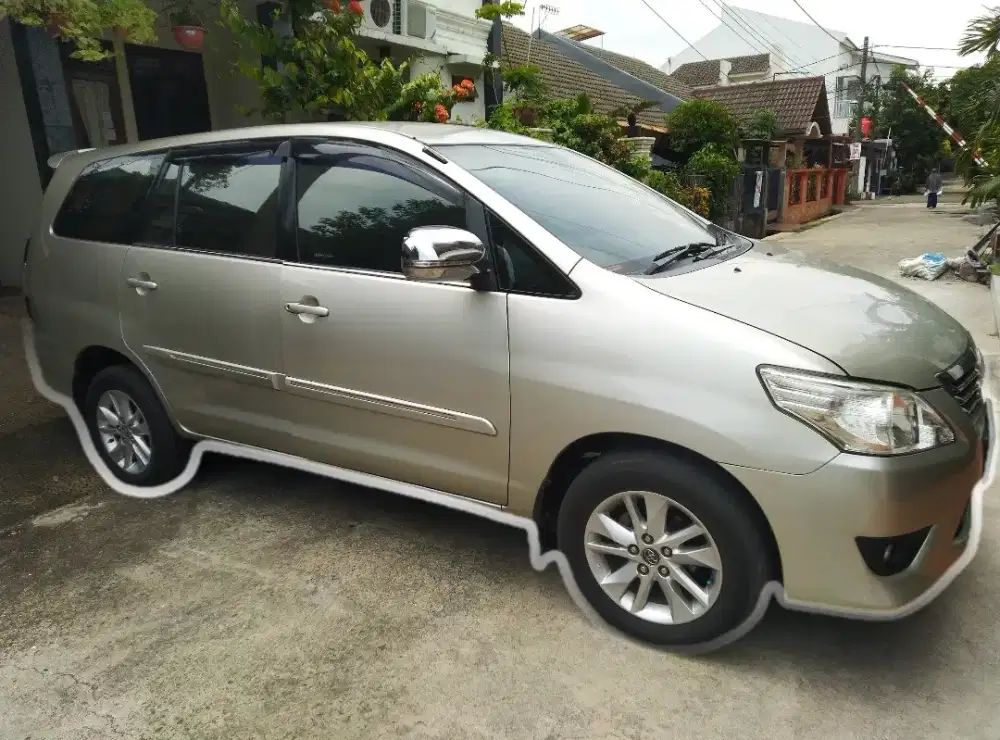 Dijual Innova type G 2.0 M/T tahun 2013