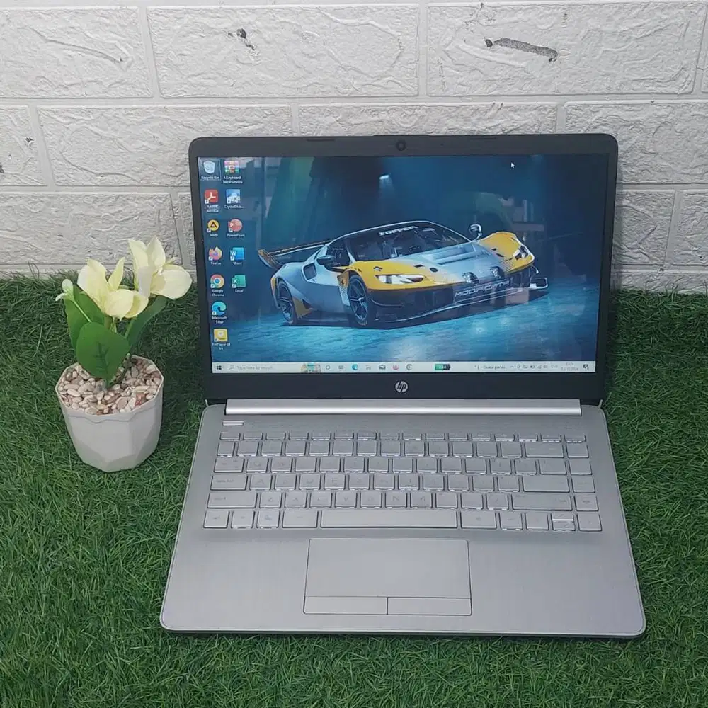 HP 14s-DK0073AU AMD A4-9125 RAM 8GB SSD 256GB