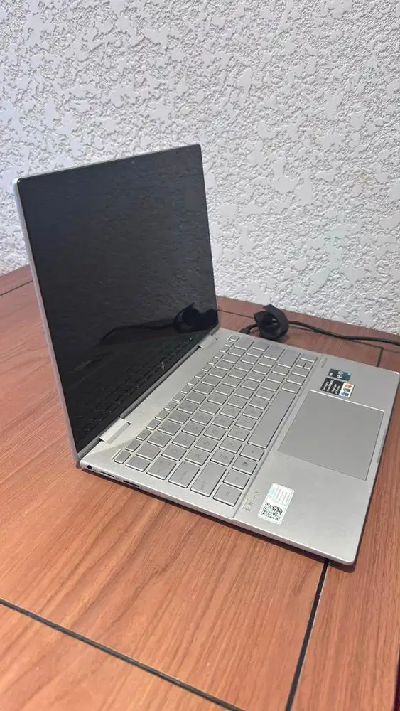 Leptop HP ENVY x360