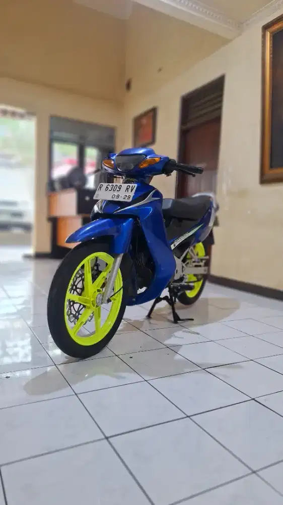 Satria Hiu Lscm 2004