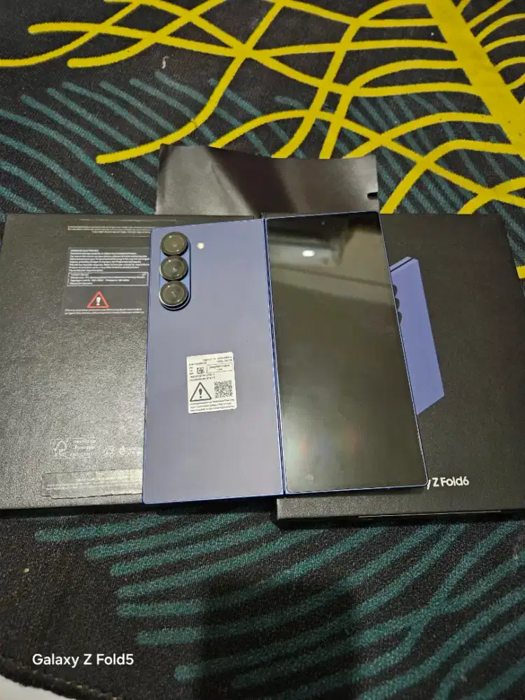 Samsung z fold 6 12/512 fullset ori