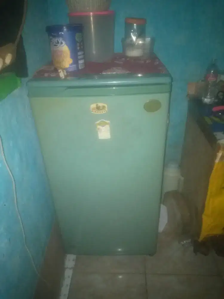 Jual kulkas 1 pintu merek toshiba