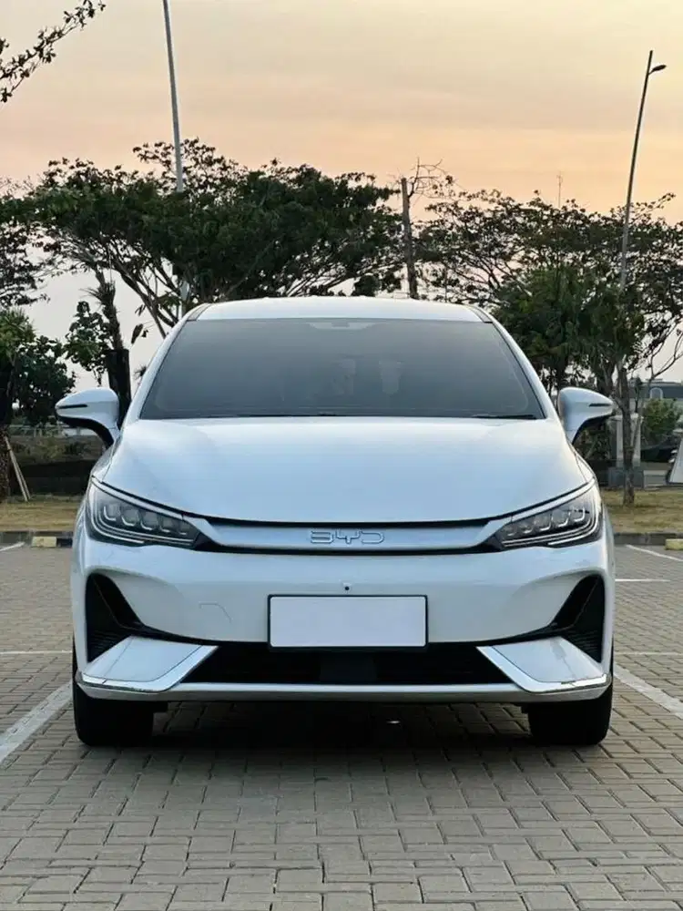 [CASH] BYD M6 2025 Putih 7 Seater Keluarga EV 420 KM Jual Cepet