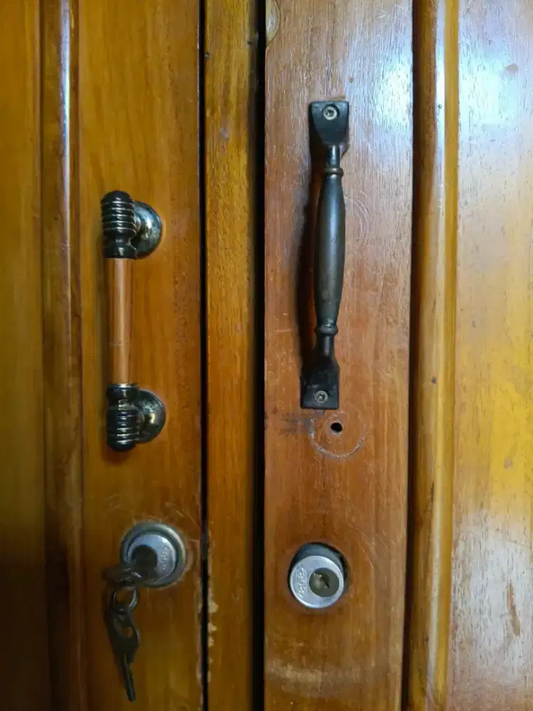 JUAL MURAH LEMARI KAYU