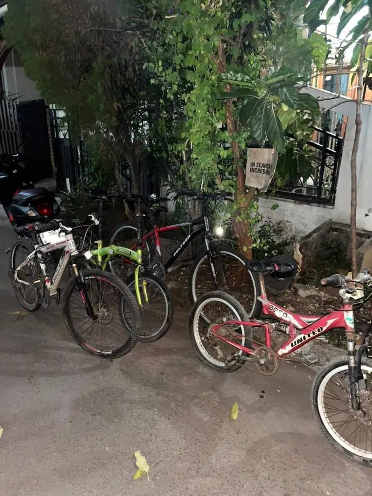 Sepeda 4 (BORONGAN)