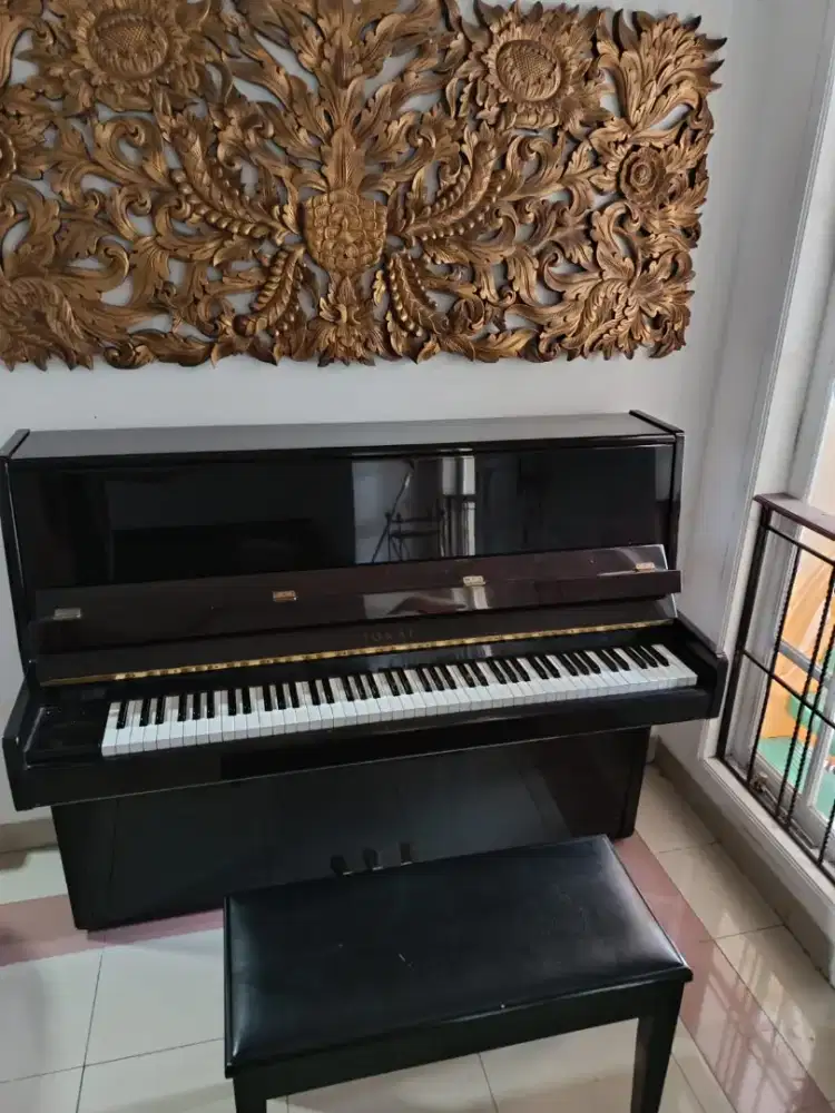PIANO merk TOKAI