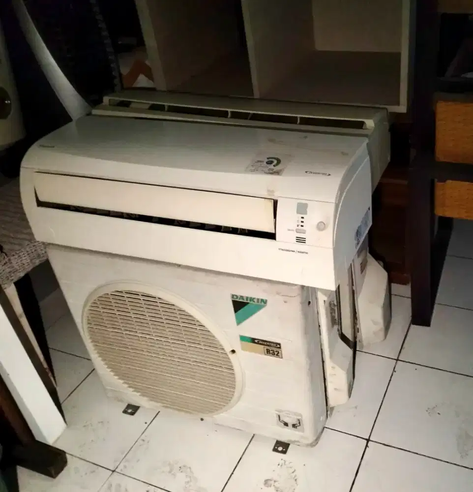 JUAL AC DAIKIN 1 PK INVERTER
