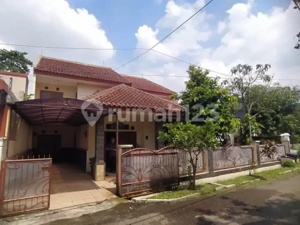 Rumah Siap Huni Di Golf Barat Arcamanik Endah
