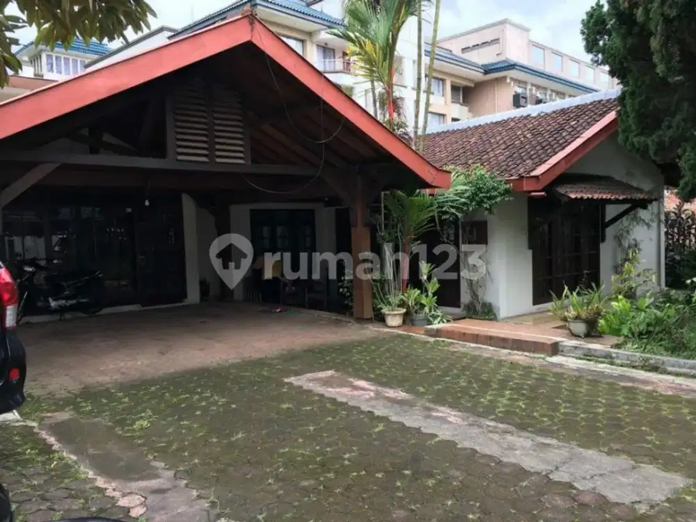 Rumah di Bukit Dago Bandung Dekat Hotel Jayakarta Dago