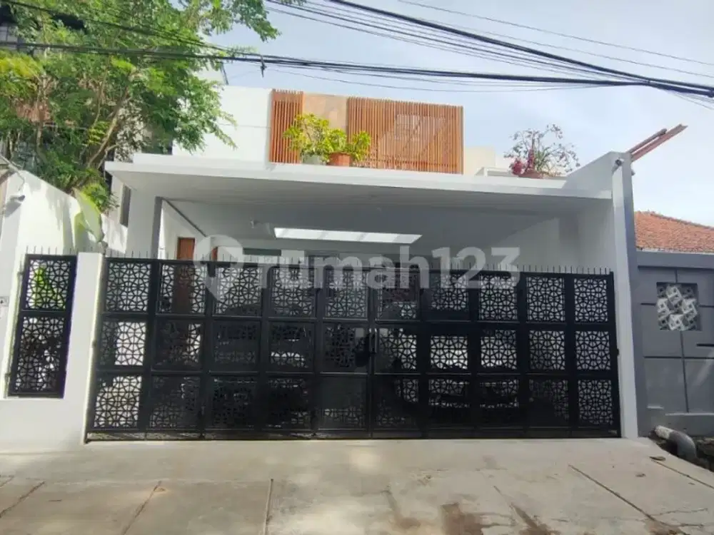 Rumah Modern Tepat di Samping Kampus Itb Dago Bandung