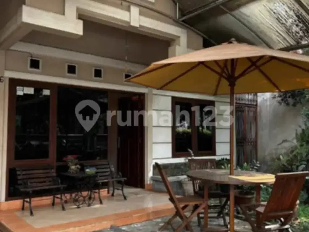 Rumah Bagus Terawat Siap Huni Batununggal Indah