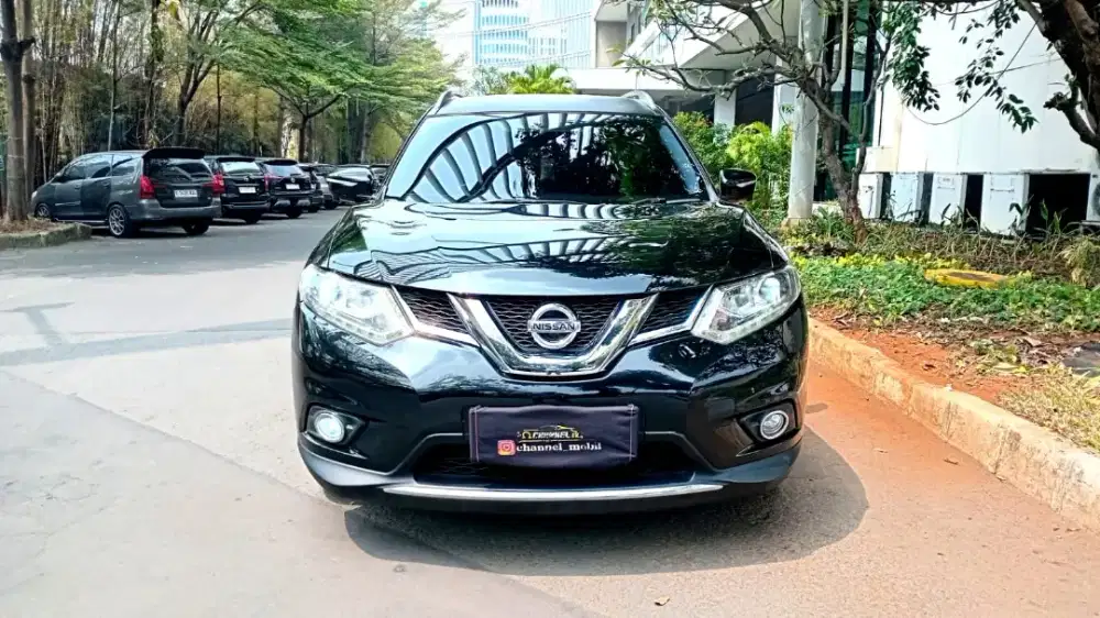 Nissan Xtrail 2.5 CVT Matic 2014 Black