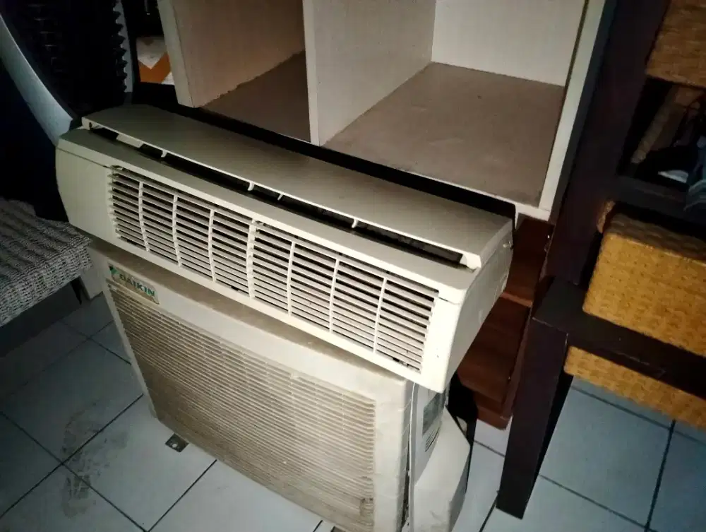 JUAL AC DAIKIN 1 PK ex. THAILAND