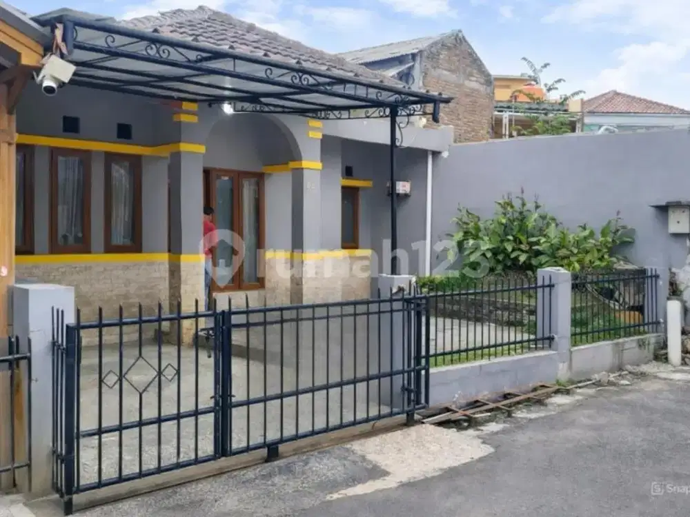 Rumah Bagus Luas di Antapani Arcamanik Dekat Terminal Bandung