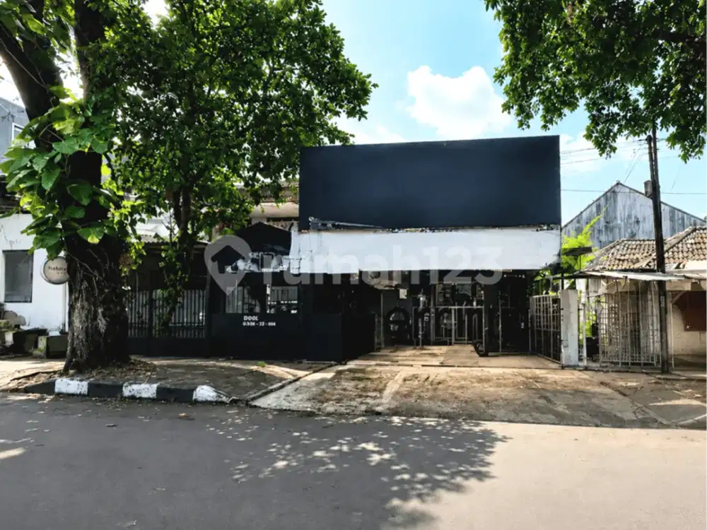 Rumah Usaha di Sayap Dago Dipatiukur Bandung