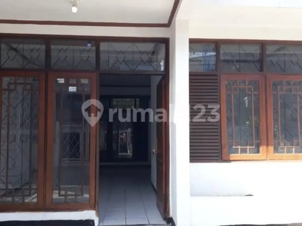 Rumah Bagus di Buah Batu Sayap Bkr Pasir Salam Bandung Kota