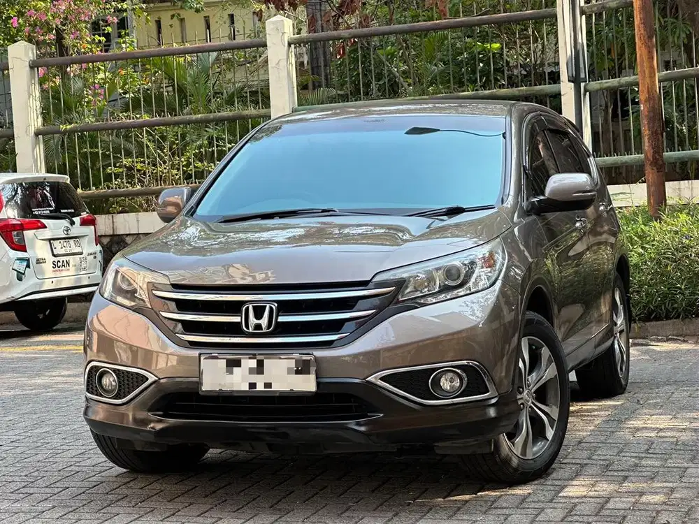 HONDA CR-V 2.4 PRESTIGE 2013 (tgn 1 dr baru)