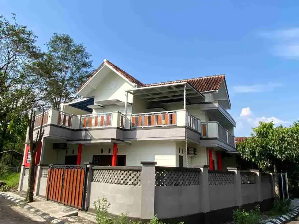 Di Jual Rumah Hook 2 Lantai Bumi Resik Indah Tasikmalaya