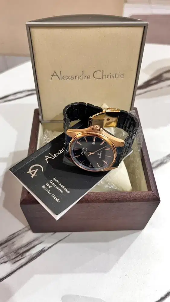Jam Alexandre Christie Pria 8661