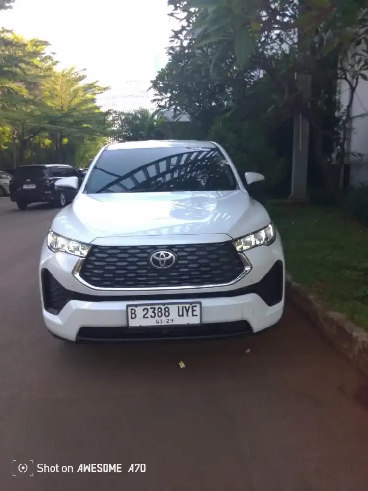 TOYOTA INOVA ZENIX V 2.0 CVT AT