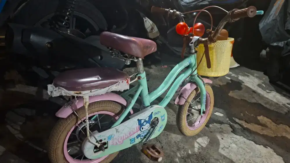 Jual SEPEDA ANAK PEREMPUAN Centrum Kuromi Tosca